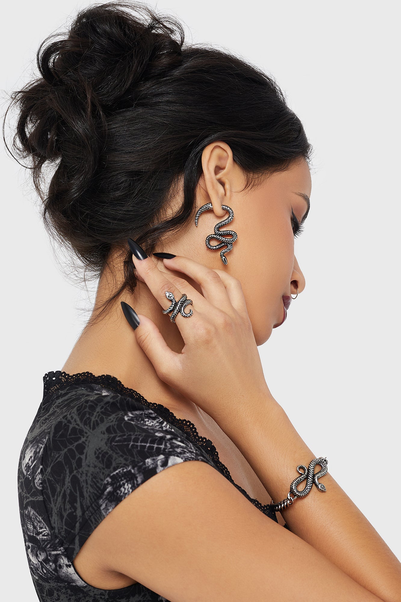 Vipere Earrings