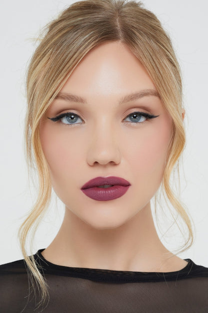 Velvet Grip Liquid Lip [PIXIE WING]