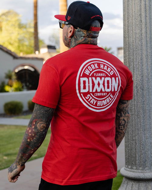 White Nuevo Corpo T-Shirt - Red